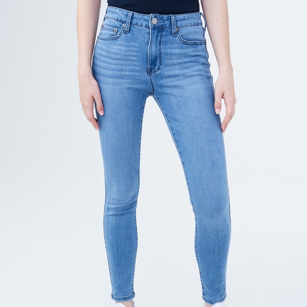 NWT Aeropostale Med Wash High Waisted Jegging 8S